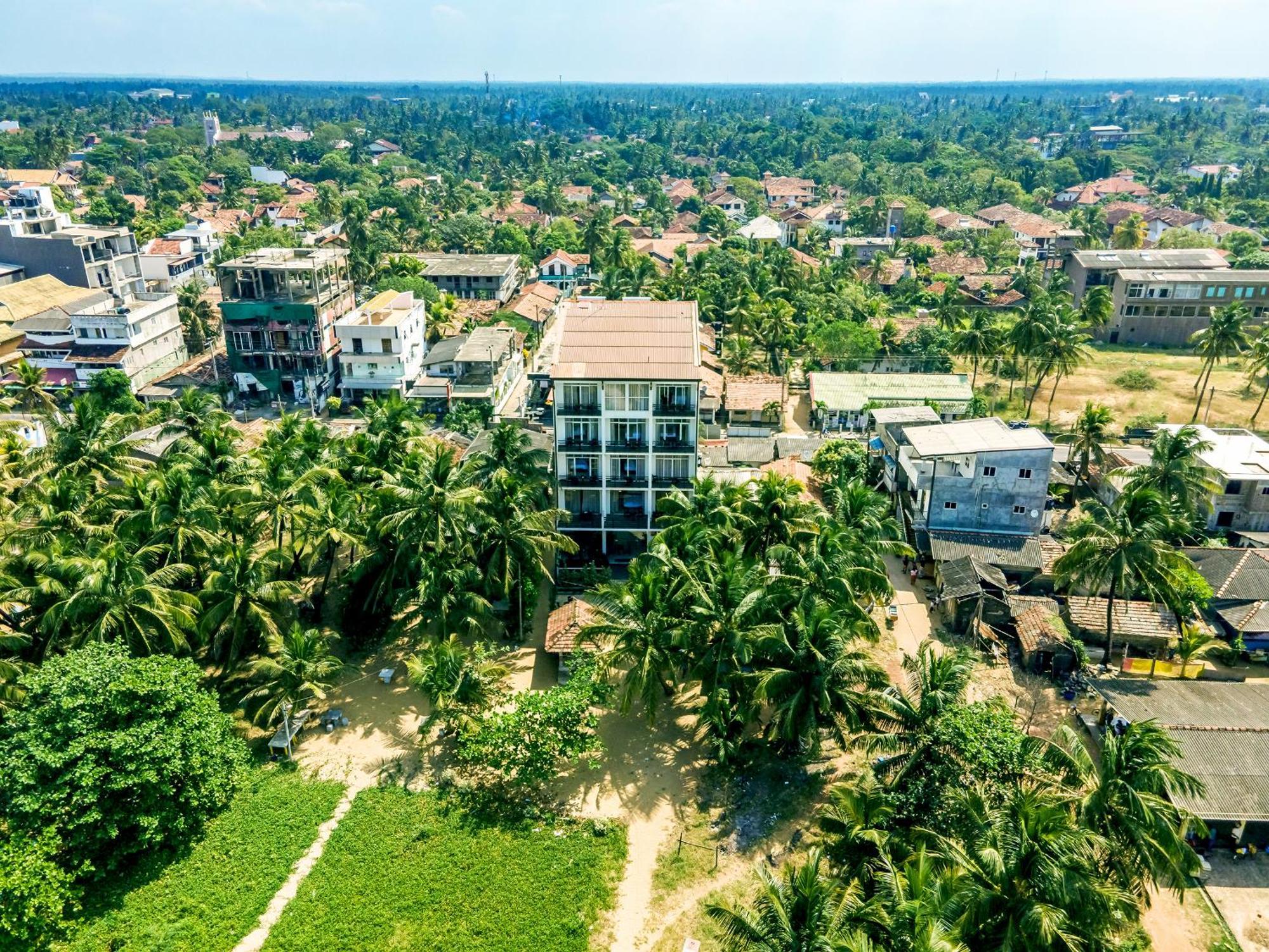 Beverly Beach Negombo Dış mekan fotoğraf