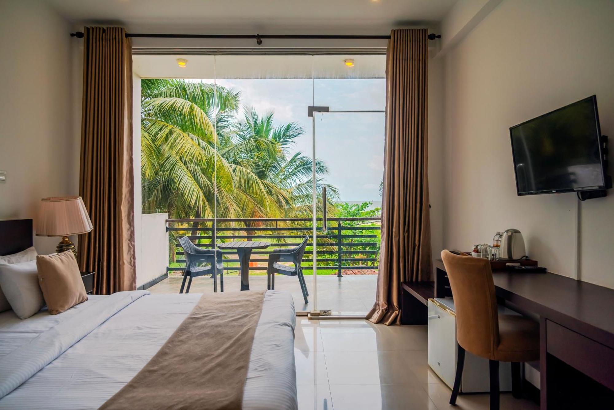 Beverly Beach Negombo Dış mekan fotoğraf